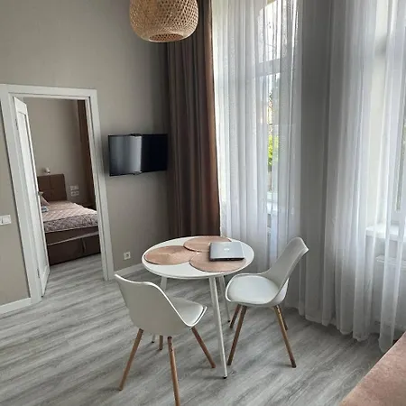 Freedom Dolynsky Bright Apartamento Leópolis